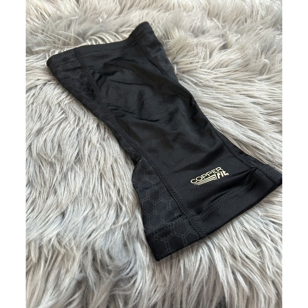Copper Fit Knee support Sleeve size L New Without Box